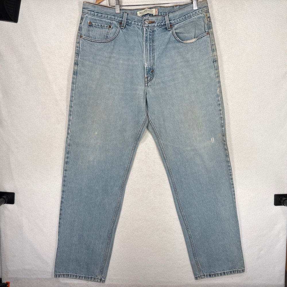 Levis 550 Relaxed Fit Jeans Mens 38x34 Light Wash Blue Vintage 90s Y2K Tapered